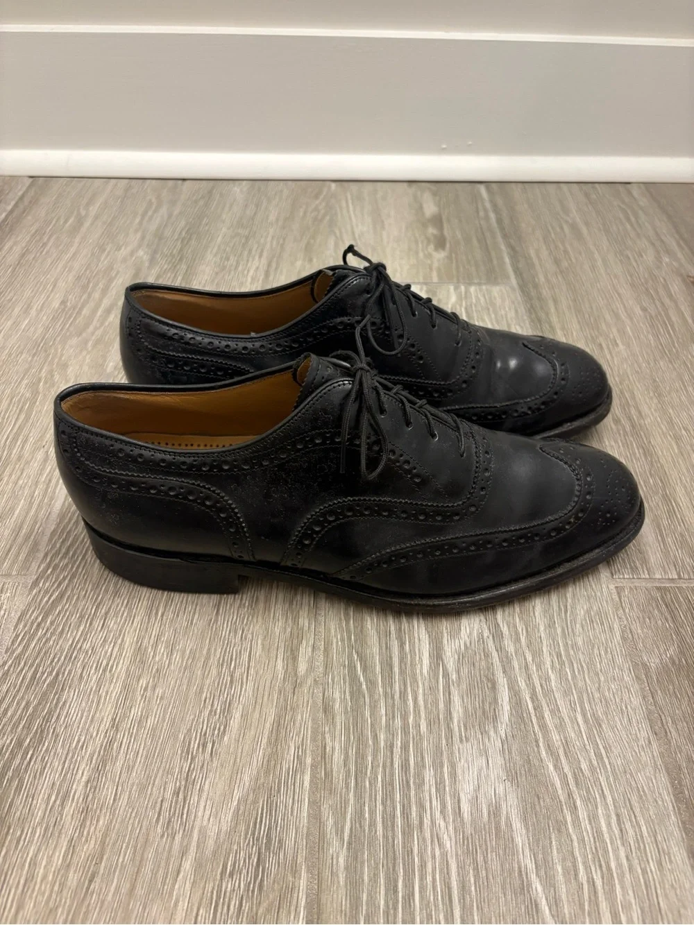 Johnston & Murphy Black Leather Men’s Dress Shoes